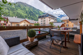 In the centre of Chamonix with views of Mont Blanc